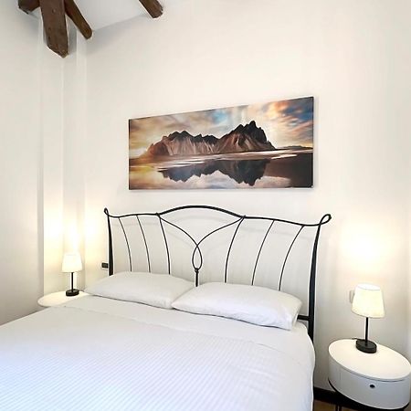 Int 4 - Suite Edoardo By Residence San Luca Bologna Luaran gambar