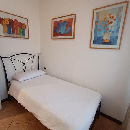 Int 4 - Suite Edoardo By Residence San Luca Bologna Luaran gambar