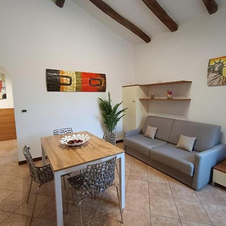 Int 4 - Suite Edoardo By Residence San Luca Bologna Luaran gambar