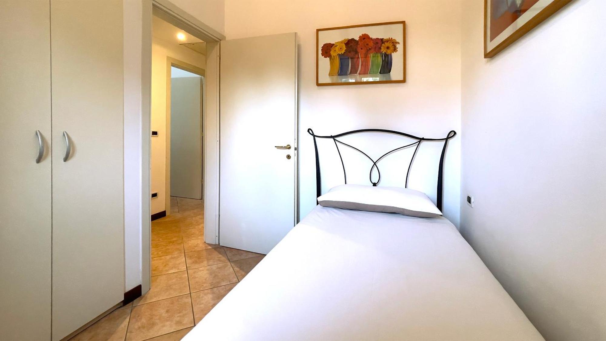 Int 4 - Suite Edoardo By Residence San Luca Bologna Luaran gambar