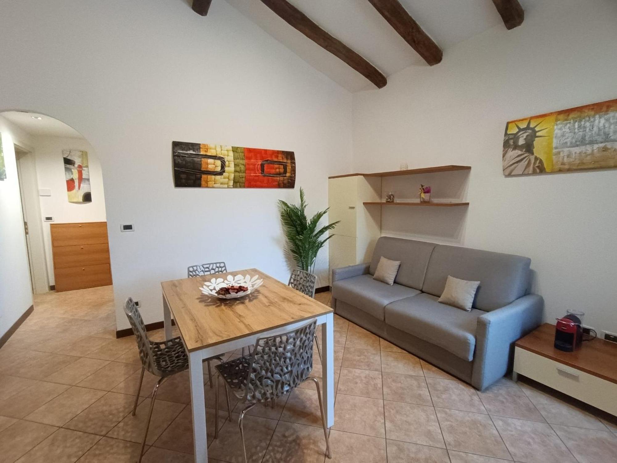 Int 4 - Suite Edoardo By Residence San Luca Bologna Luaran gambar